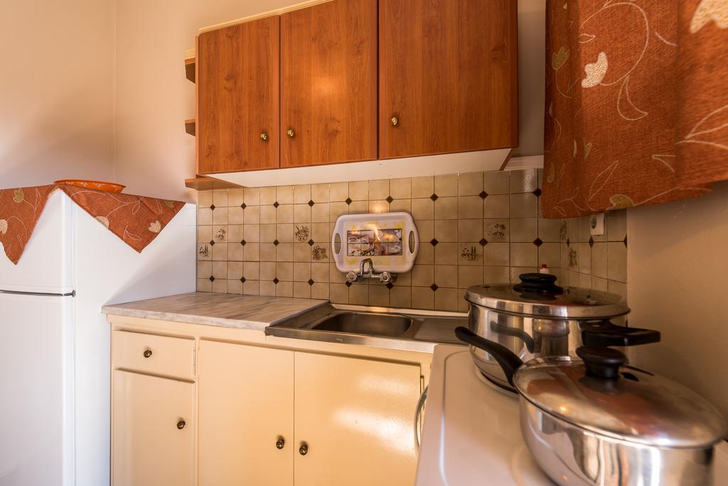 Avouris Studios Kypseli Pokoj fotografie